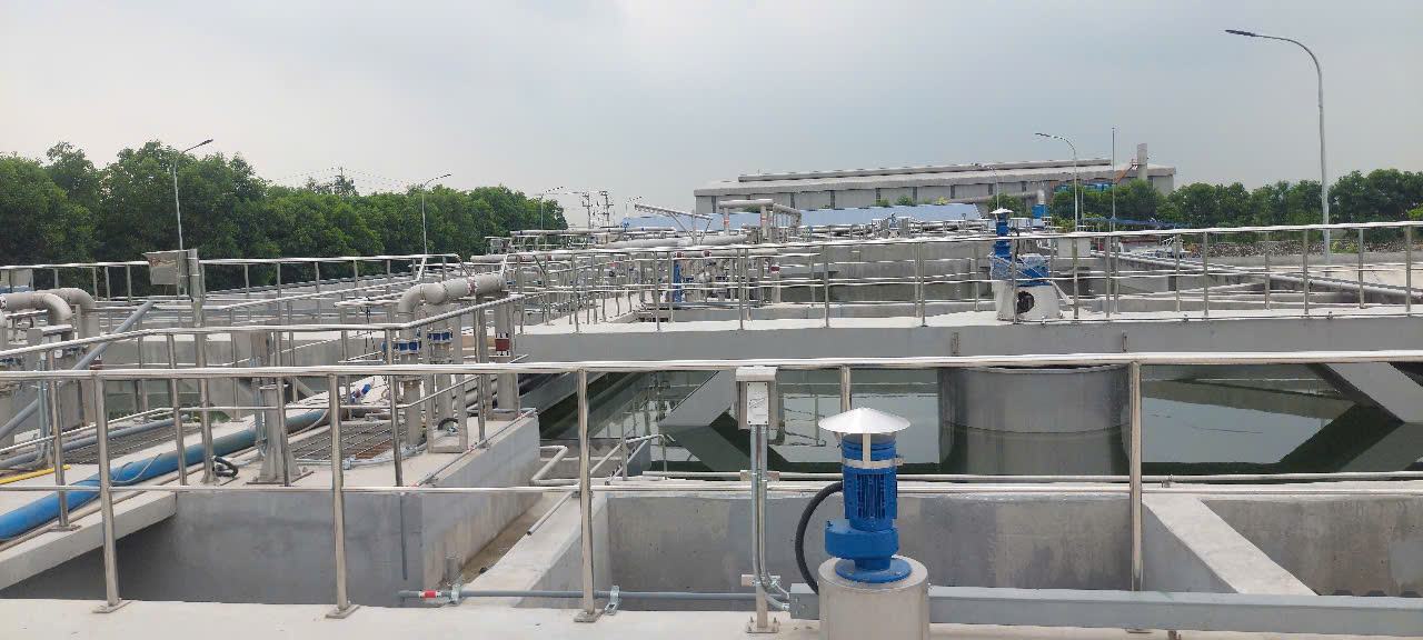 Chống thấm bể nước chuyên nghiệp, an toàn nguồn nước, chống rò rỉ hiệu quả 3 chong tham be nuoc cong nghiep